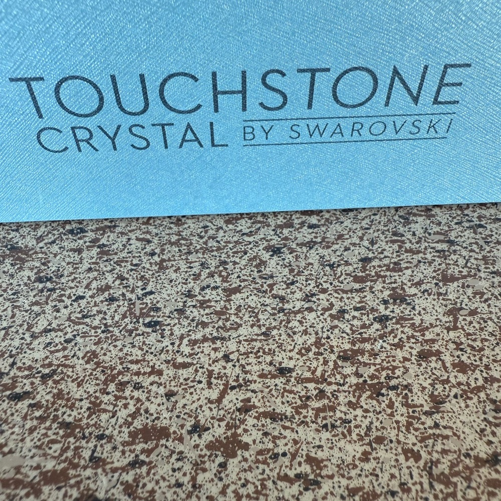 Touchstone Crystal Gold Necklace with Silver Accents - Picture 4 of 4